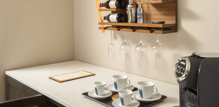 Coffee and Wet Bar area in a guest room